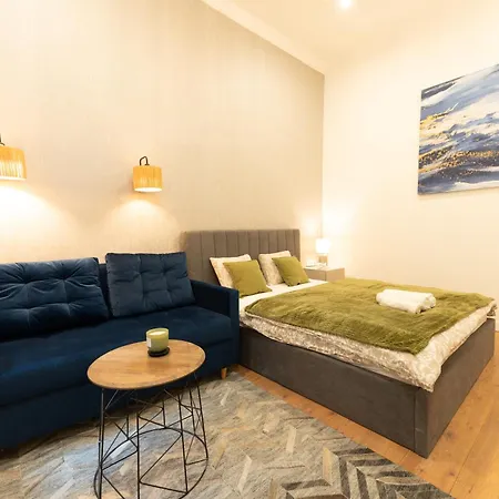 Superior N' Cozy Mozsar 6 In The Heart Of *