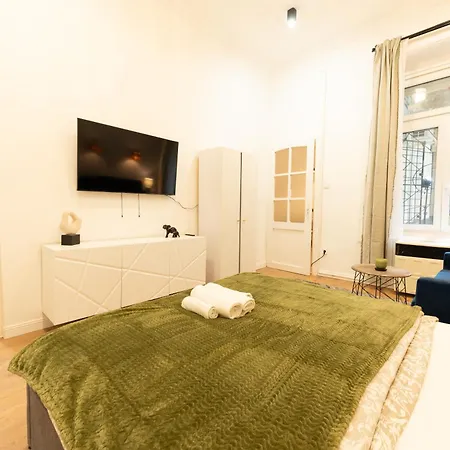 Superior N' Cozy Mozsar 6 In The Heart Of *