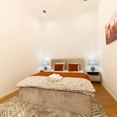 Superior N' Cozy Mozsar 6 In The Heart Of Apartament